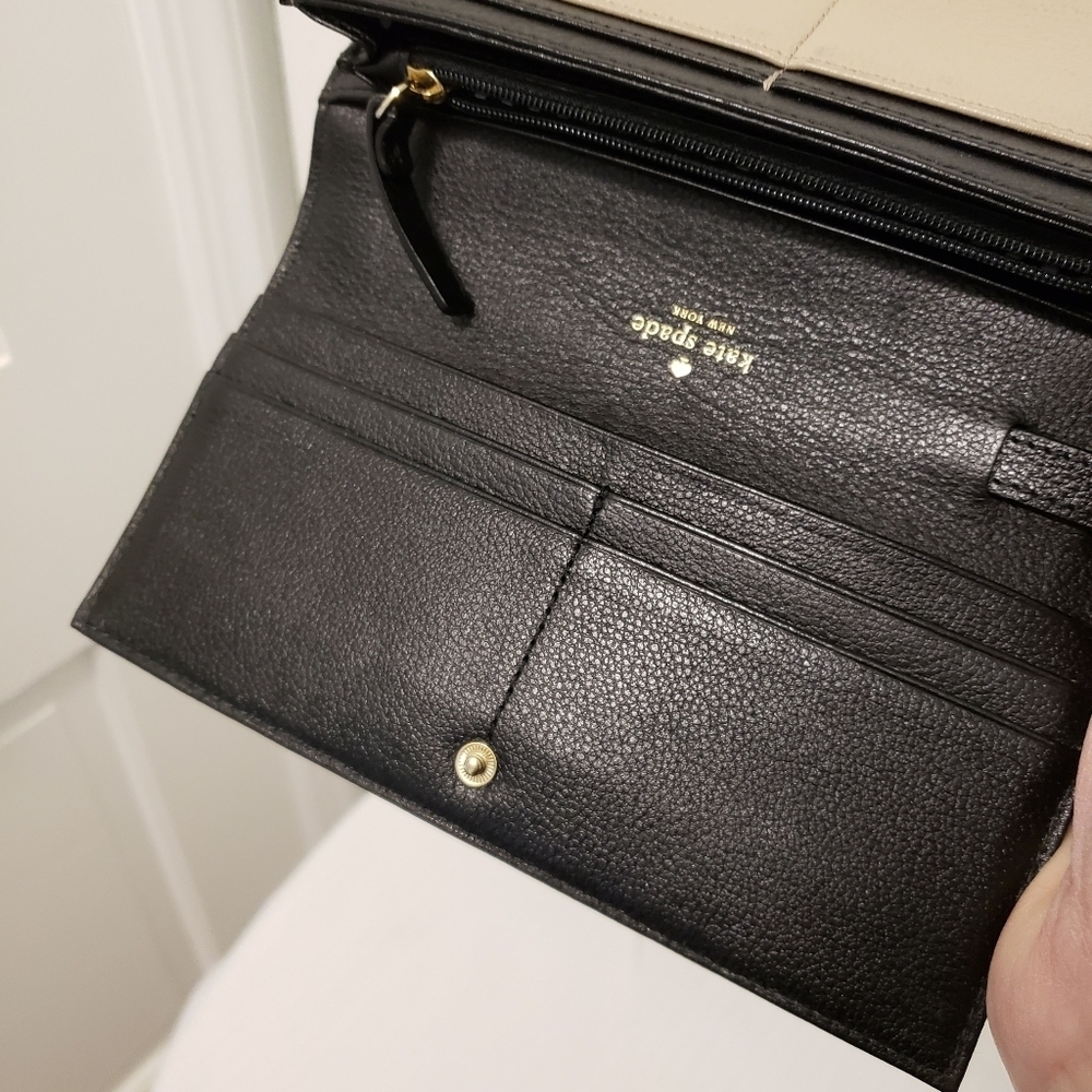 Kate Spade Bi-fold Wallet Wristlet Mara Villabella Avenue Bow Black/Doe - Picture 9 of 9